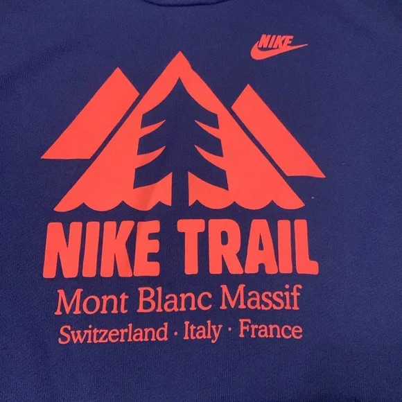 Nike Trail Mont Blanc funnel Neck Hoodie - Picture 2 of 10